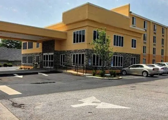 Comfort Inn & Suites - Öne Çıkan Resim