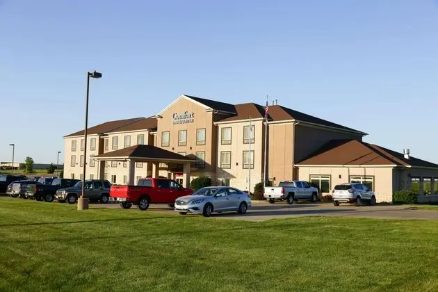 Comfort Inn & Suites