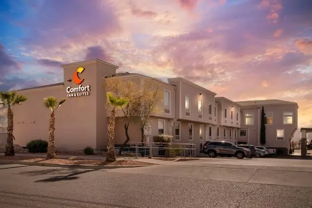 Comfort Inn & Suites I-10 Airport - Dış Mekan