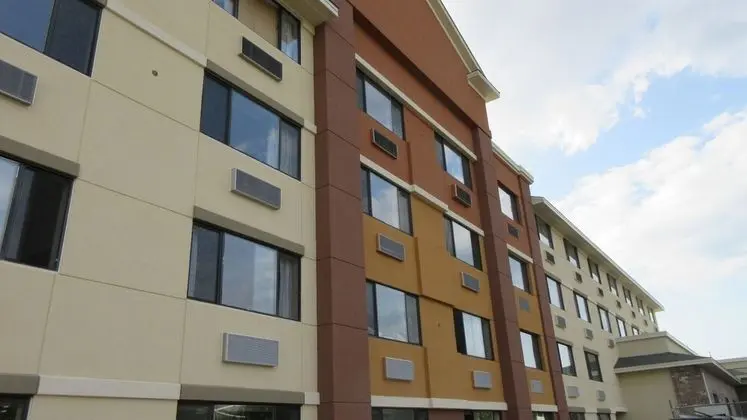 Comfort Inn & Suites I-90 City Center - Dış Mekan