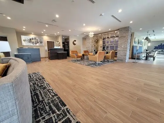 Comfort Inn & Suites Jacksonville - Orange Park - Lobi