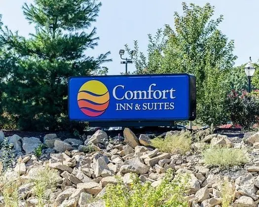 Comfort Inn & Suites Lawrence - University Area