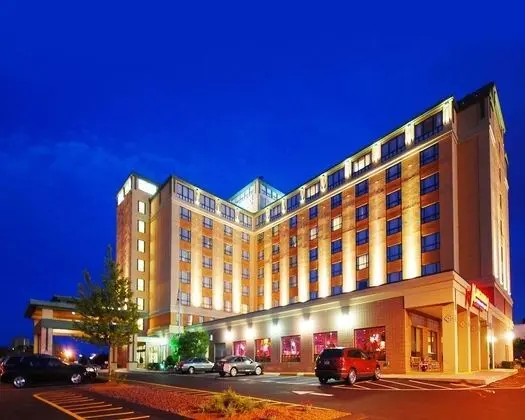 Comfort Inn & Suites Logan-Airport