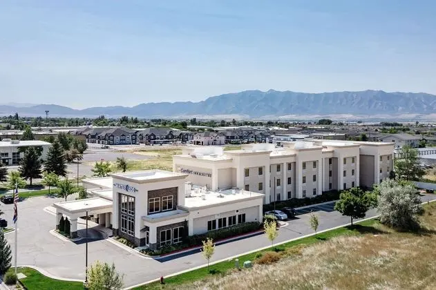 Comfort Inn & Suites - Öne Çıkan Resim