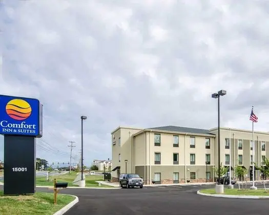 Comfort Inn & Suites Lynchburg Area