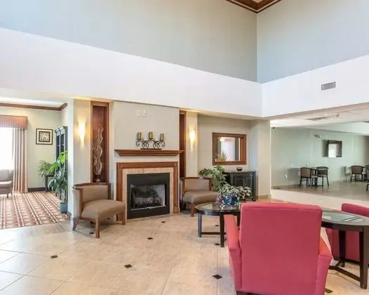 Comfort Inn & Suites Madisonville Area - Öne Çıkan Resim