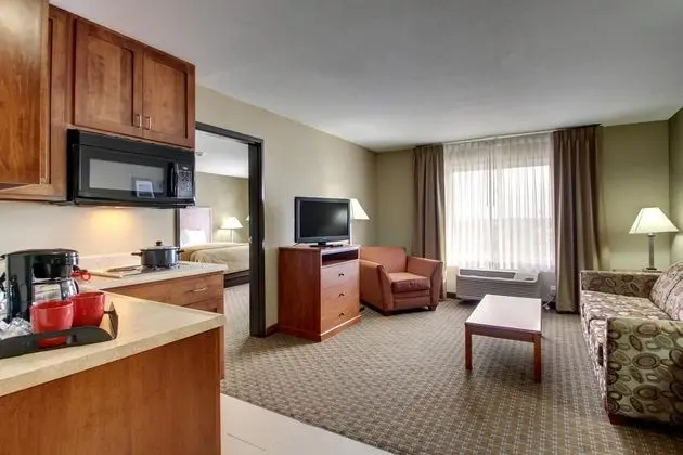 Comfort Inn & Suites Marion I-57