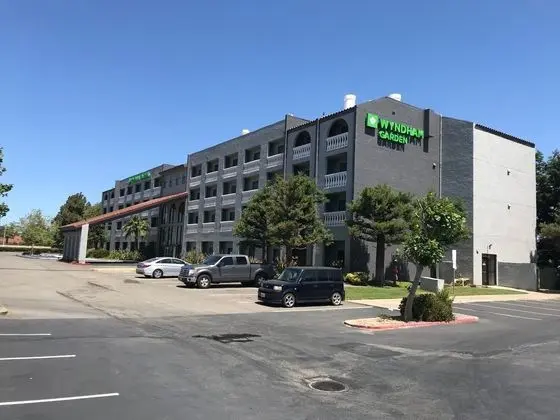 Comfort Inn & Suites - Dış Mekan