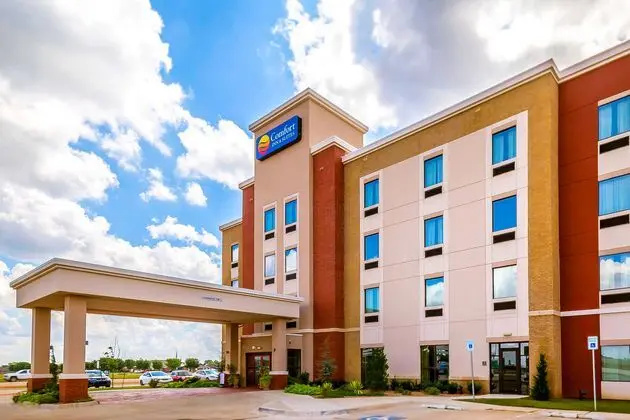 Comfort Inn & Suites Newcastle - Oklahoma City - 1