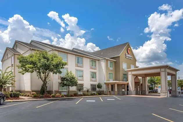 Comfort Inn & Suites North Little Rock JFK Blvd - Dış Mekan