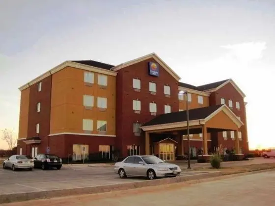 Comfort Inn & Suites Regional Medical Center
