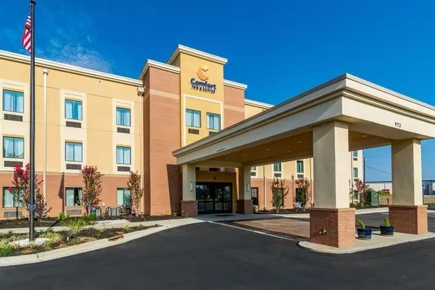 COMFORT INN SUITES
