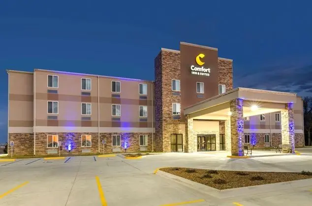 Comfort Inn & Suites