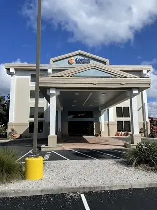 Comfort Inn & Suites Sarasota I75 - Dış Mekan