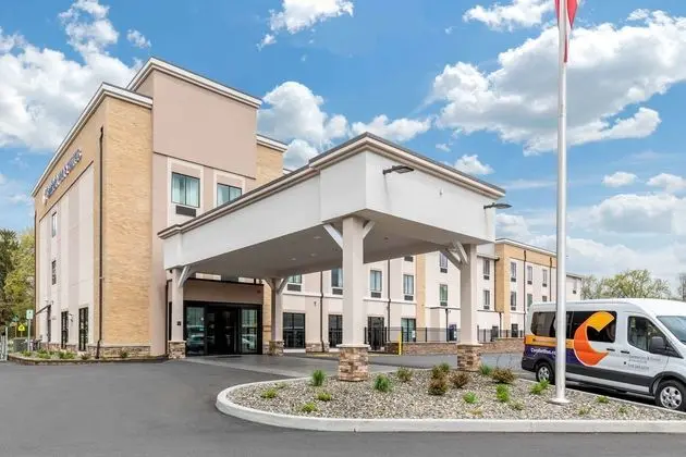 Comfort Inn & Suites Schenectady - Scotia - Dış Mekan