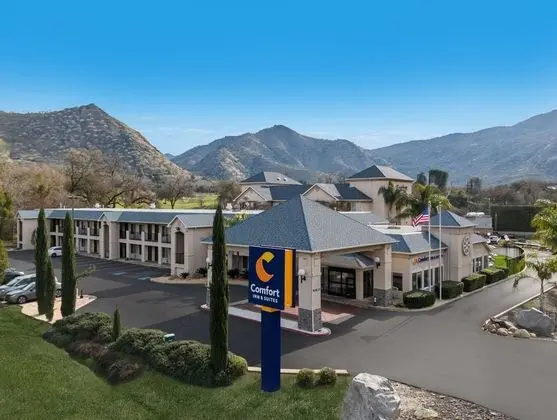 Comfort Inn & Suites Sequoia Kings Canyon