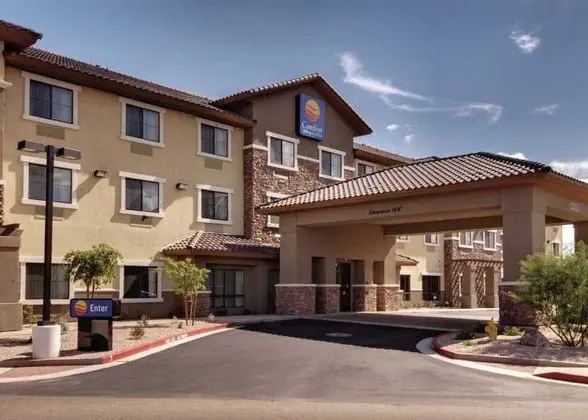 Comfort Inn & Suites Surprise - Phoenix NW