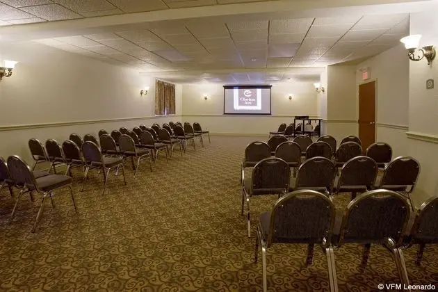 Comfort Inn&Suites Thousand Island Harbour Distric - Genel