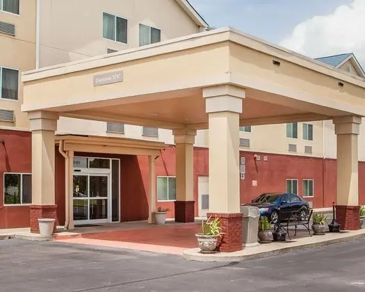 Comfort Inn & Suites Tuscumbia - Muscle Shoals