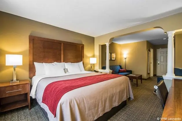 Comfort Inn & Suites-White Mountains