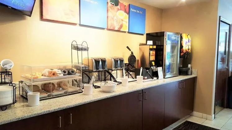 Comfort Inn & Suites Wilkes Barre - Arena - Genel