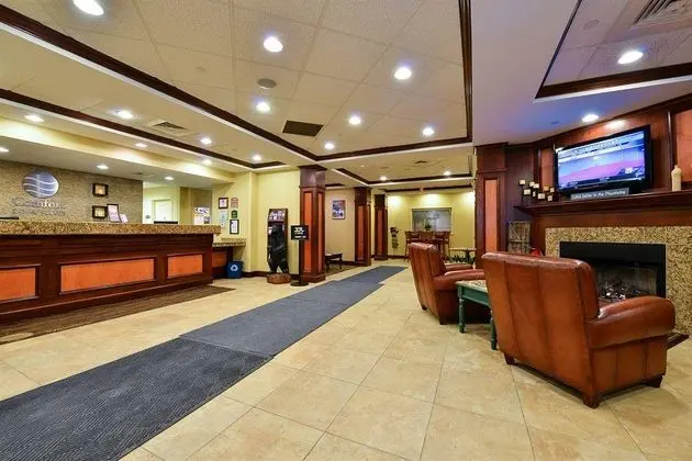 Comfort Inn & Suites Wilton Area