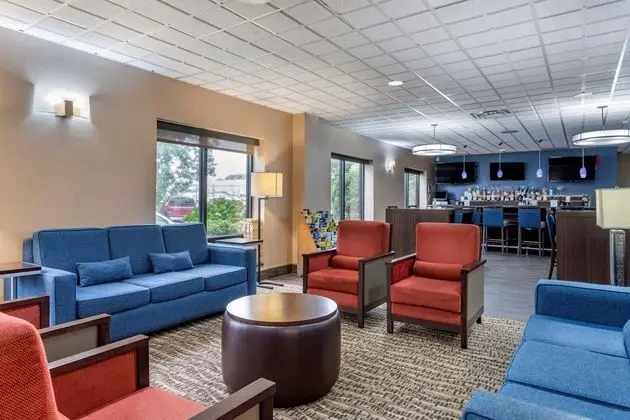 Comfort Inn Syosset - Jericho - Lobi