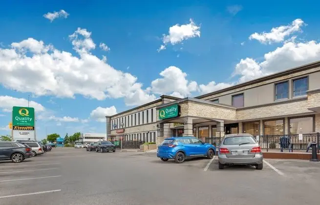 Comfort Inn Toronto Airport Mississauga - Dış Mekan