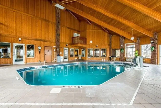 Comfort Inn Weirton - Havuz