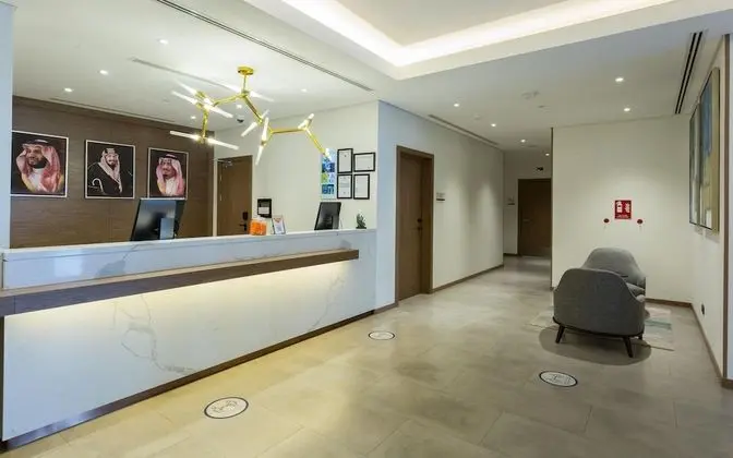 Comfort Hotel Jeddah King Road - Lobi