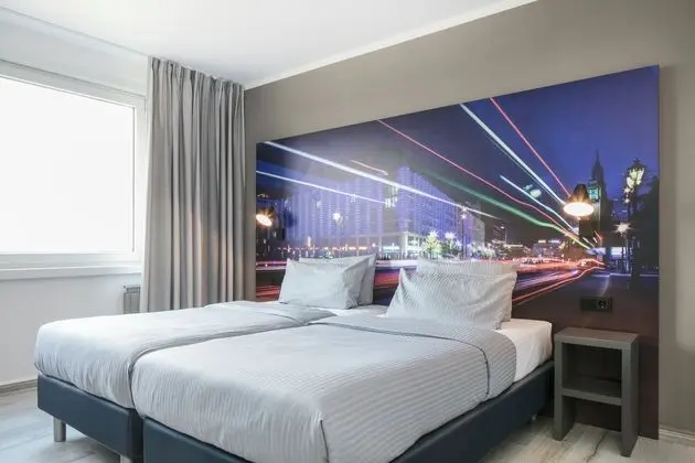 Comfort Hotel Lichtenberg - Genel