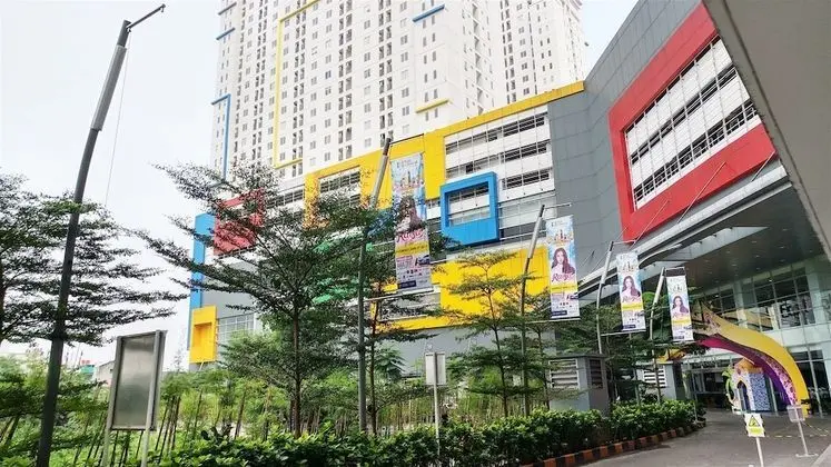 Comfort Living 1Br At Bassura City Apartment