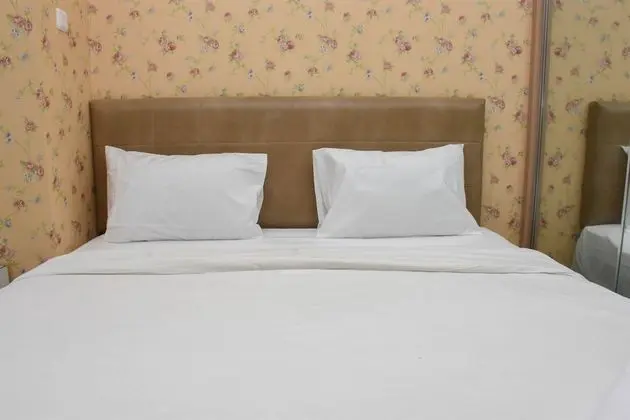 Comfort Living 1Br At Green Pramuka City Apartment