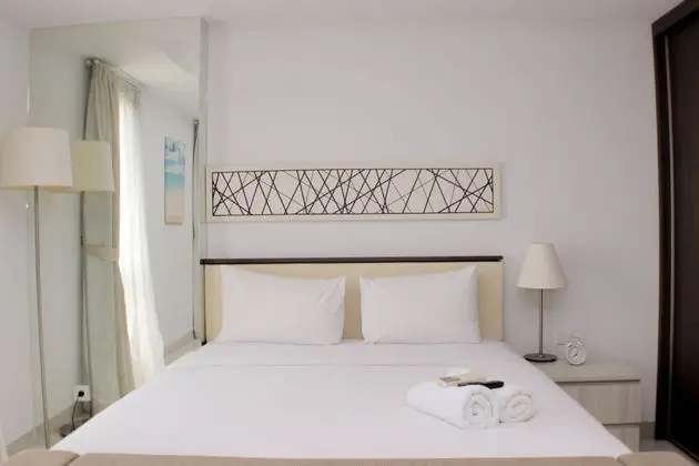 Comfort And Minimalist Studio At Azalea Suites Apartment - Öne Çıkan Resim