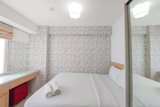 Comfort And Nice 2Br At Bassura City Apartment
