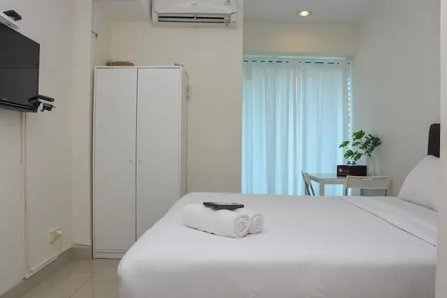 Comfort And Nice Studio At Grand Kamala Lagoon Apartment