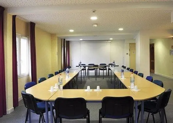 Comfort Hotel Saintes