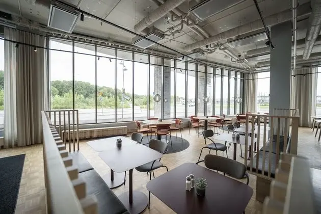 Comfort Hotel Solna Arenastaden - Yerinde Yemek