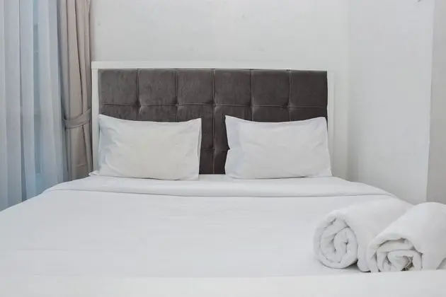 Comfort And Spacious 1Br At Pakubuwono Terrace Apartment