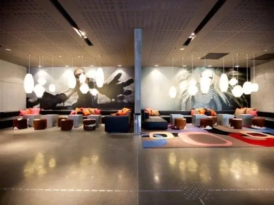 Comfort Hotel Square