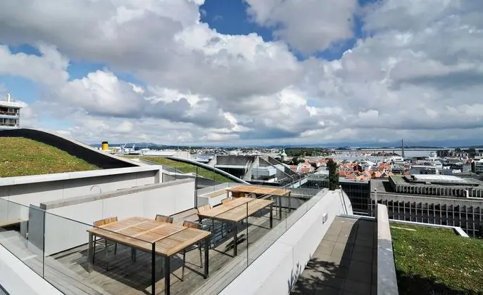 Comfort Hotel Square