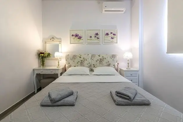 Comfort Stay Airport Studios - FREE shuttle from the Athens Airport - Oda