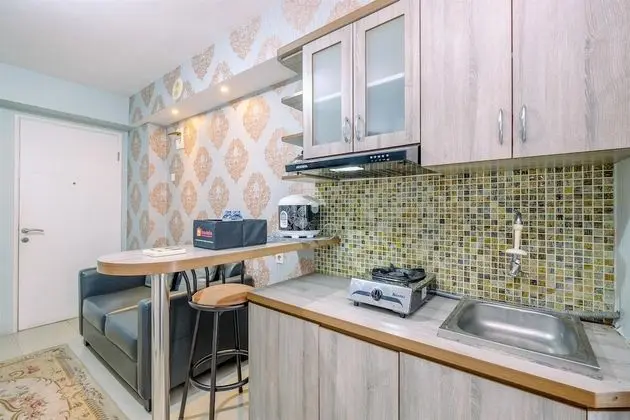 Comfort And Strategic 2Br At Bassura City Apartment - Mutfak