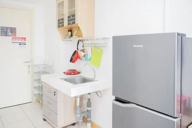Comfort Studio Apartment M-Town Residence - Mutfak