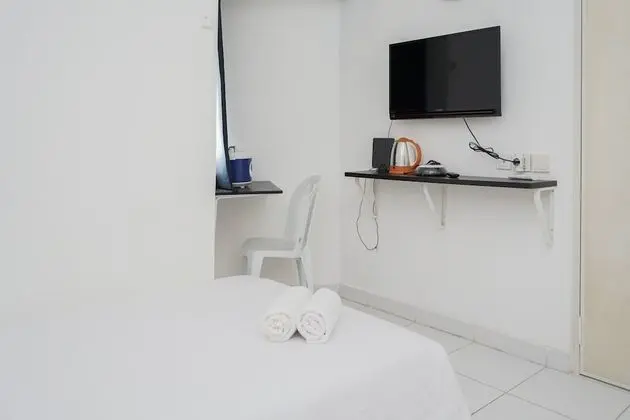 Comfort Studio No Kitchen Apartment At Aeropolis Residence - Oda