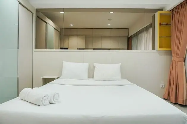 Comfort Studio Tamansari The Hive Apartment - Oda