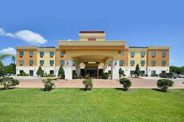 Comfort Suites Bay City