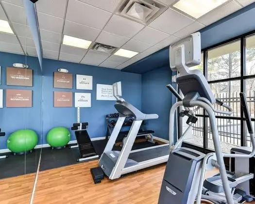 Comfort Suites Beach Area