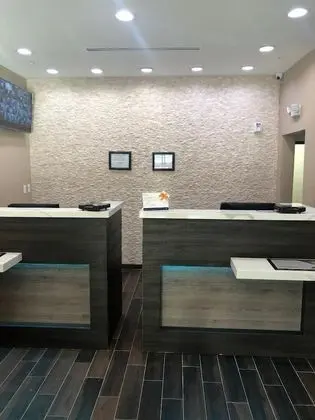 Comfort Suites - Lobi