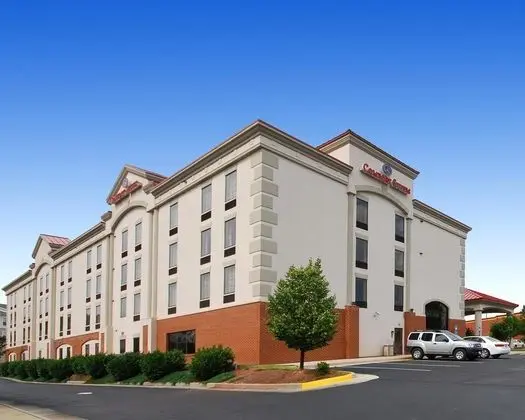 Comfort Suites (Chantilly)